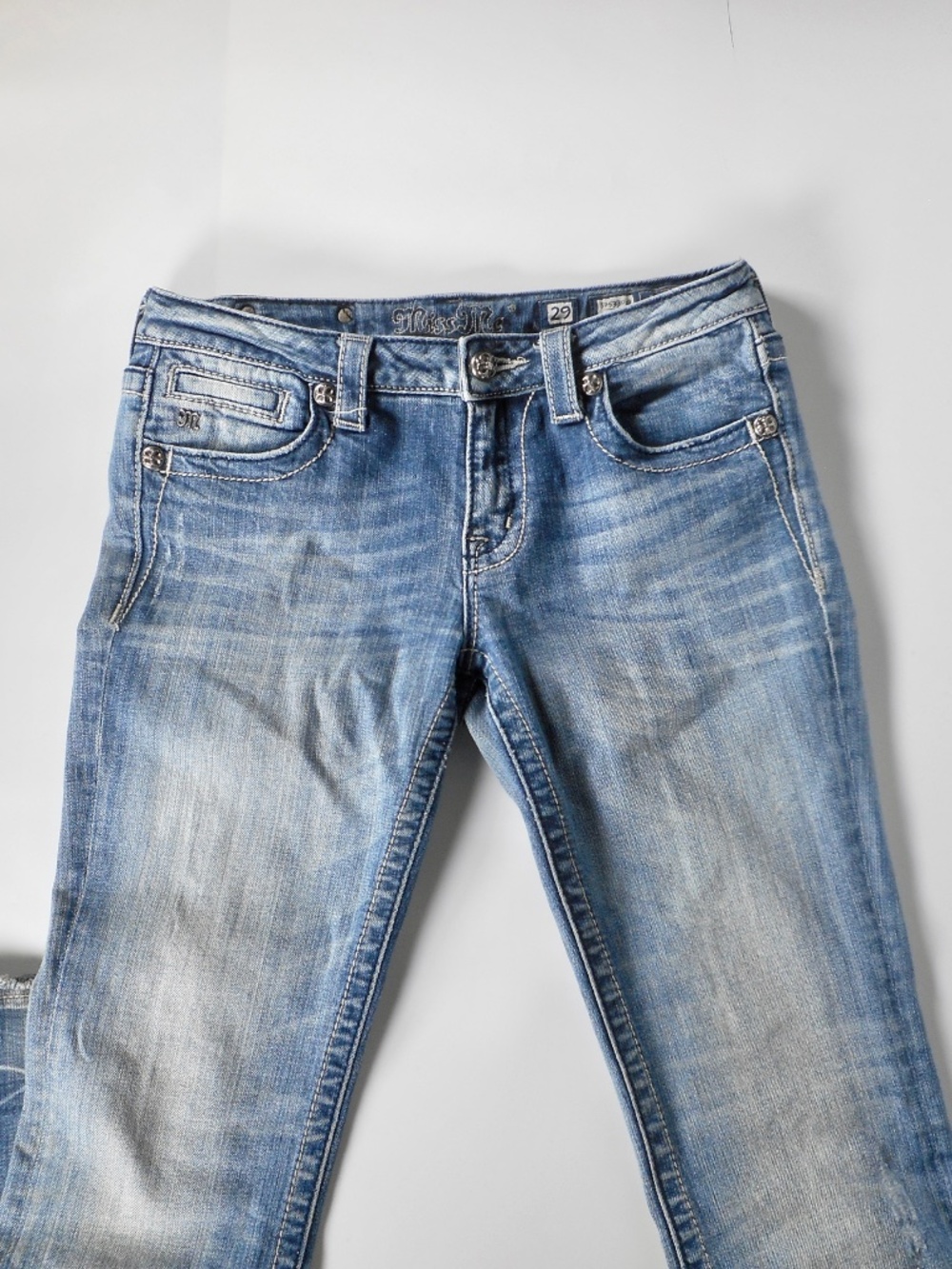 Miss Me Jeans Boot Cut Blue Denim 29 JP5330B2 Bejewel Wings Flap Distress 29x34 - Picture 8 of 15